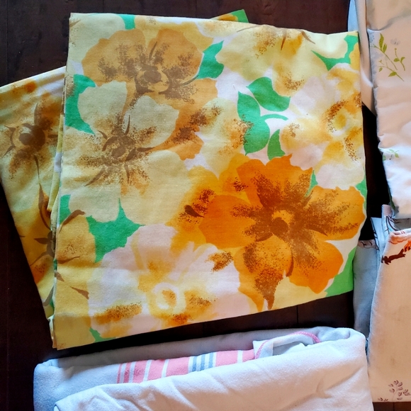 Various vintage flat sheets twin, double (8) - Picture 2 of 7